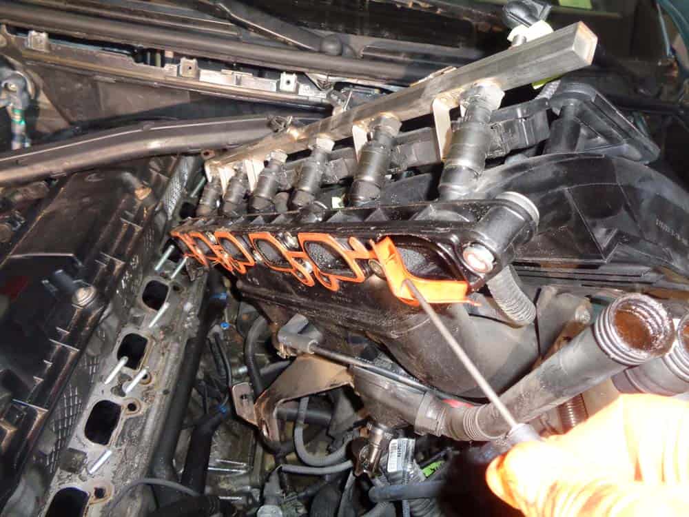 See P1E04 repair manual